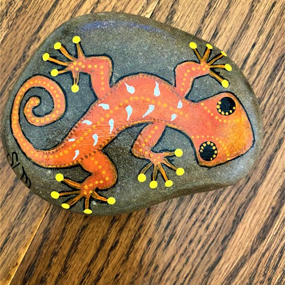 SOLD!!! Hand Painted Orange Gecko - Picture 5 of 6
